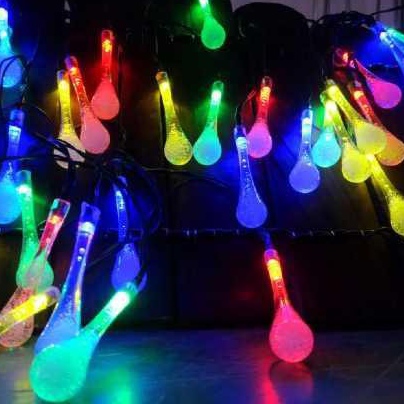 太阳能彩色水満灯串